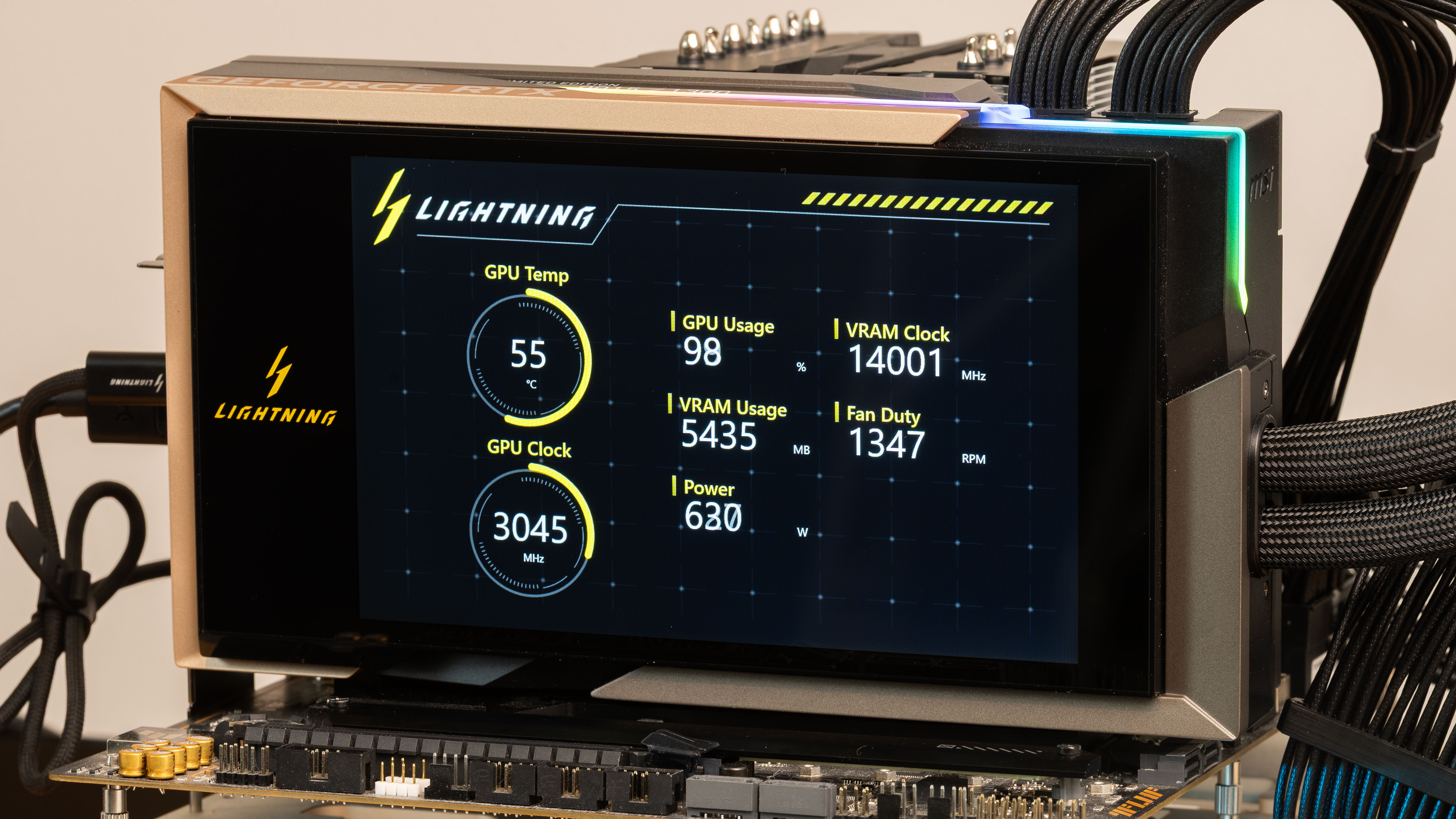 إم إس آي جي فورس آر تي إكس 5090 لايتنينج زد