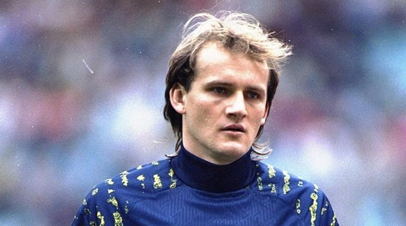 Claudio Taffarel assinou com o Parma após uma abordagem direta em um aeroporto enquanto voltava para casa da Itália 90