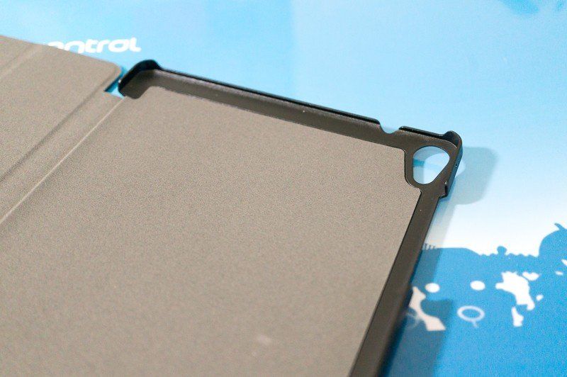Fintie SmartShell