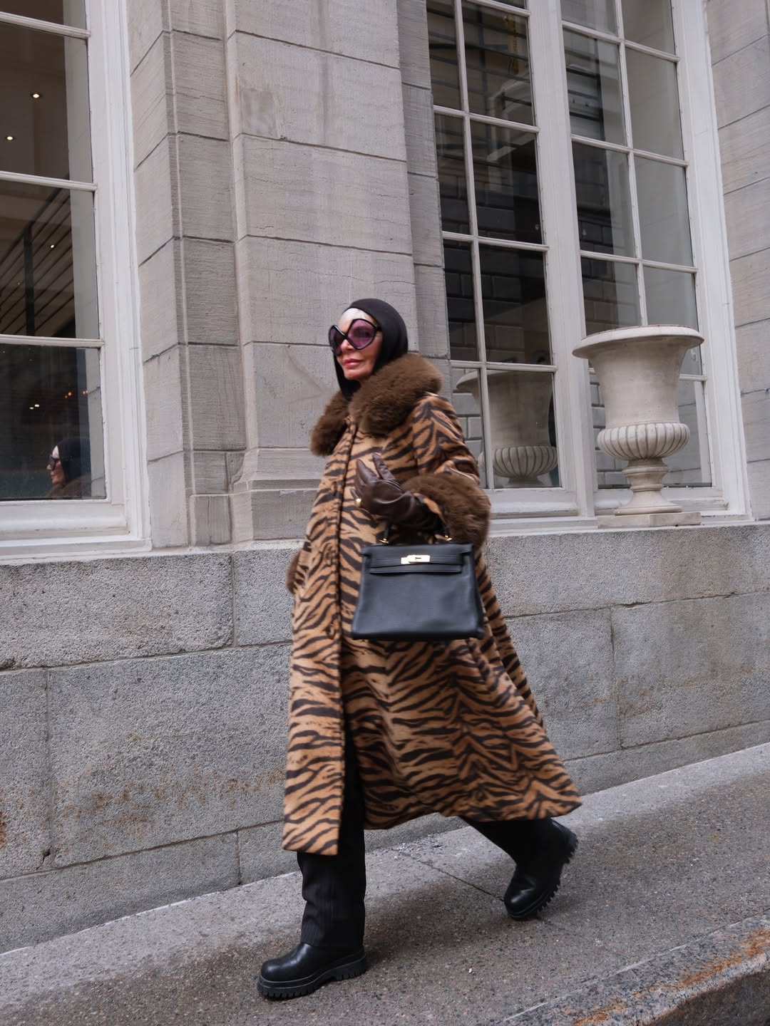 TRENDS FOR EVERY AGE 2026: @greceghanem wearing a tiger stripe coat