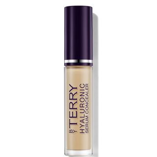 By Terry Hyaluronic Acid Serum Concealer in rosy nude