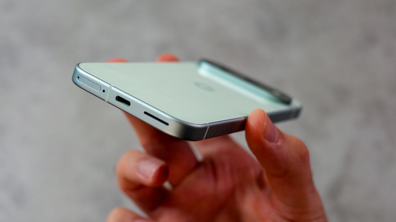 A photo of the Google Pixel 9