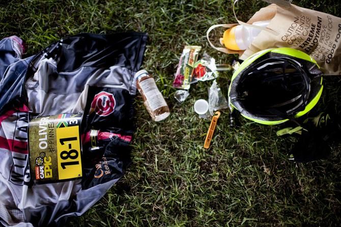 Oliver Munnik's kit aftermath of stage 1