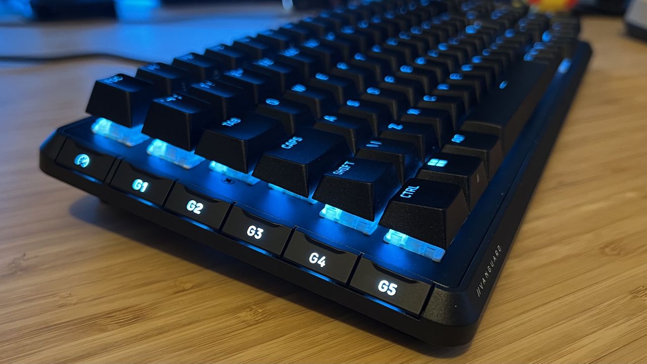 Close up on macro buttons on the side of the Corsair Vanguard Pro 96 gaming keyboard