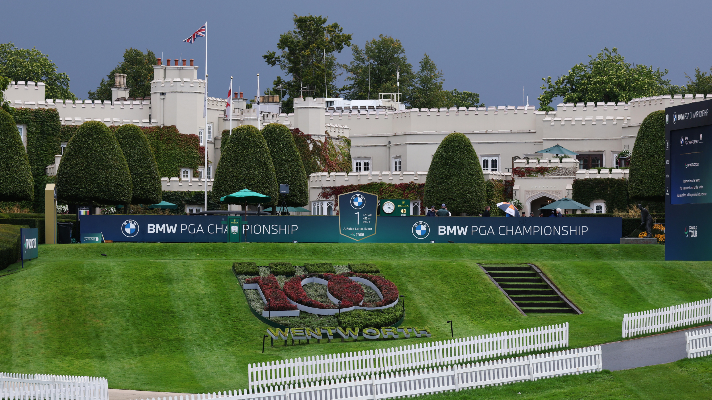 The clubhouse and first tee at Wentworth 