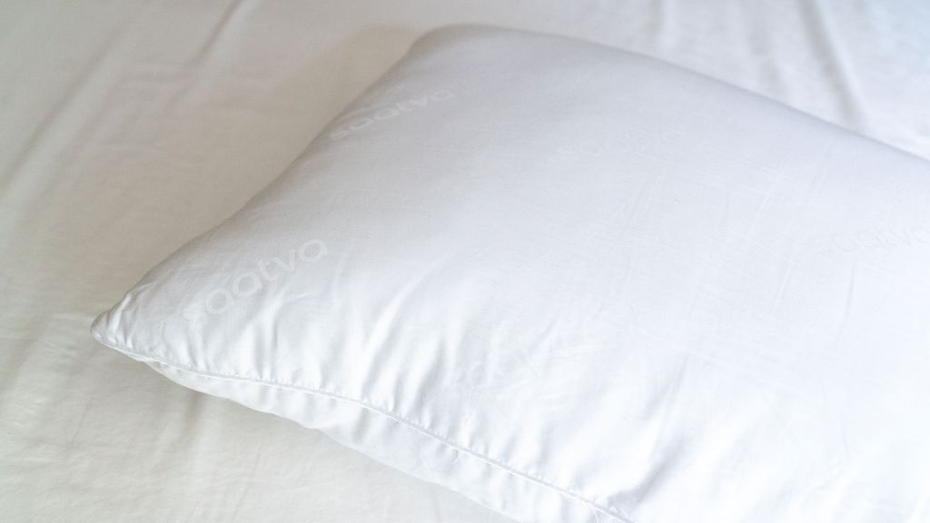 saatva-down-alternative-pillow-review-2023-techradar