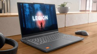 Das neue Gaming-Notebook Lenovo Legion Slim 5 will Spieler begeistern, die wert auf kompakten Formfaktor legen