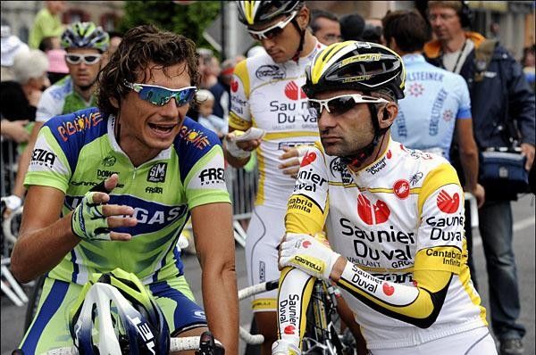 Pozzato is not too pleased with Ricc&ograve;.