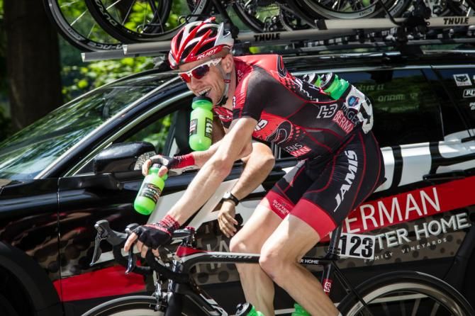Tyler Wren (Jamis) was all hands and bottles during today&rsquo;s race