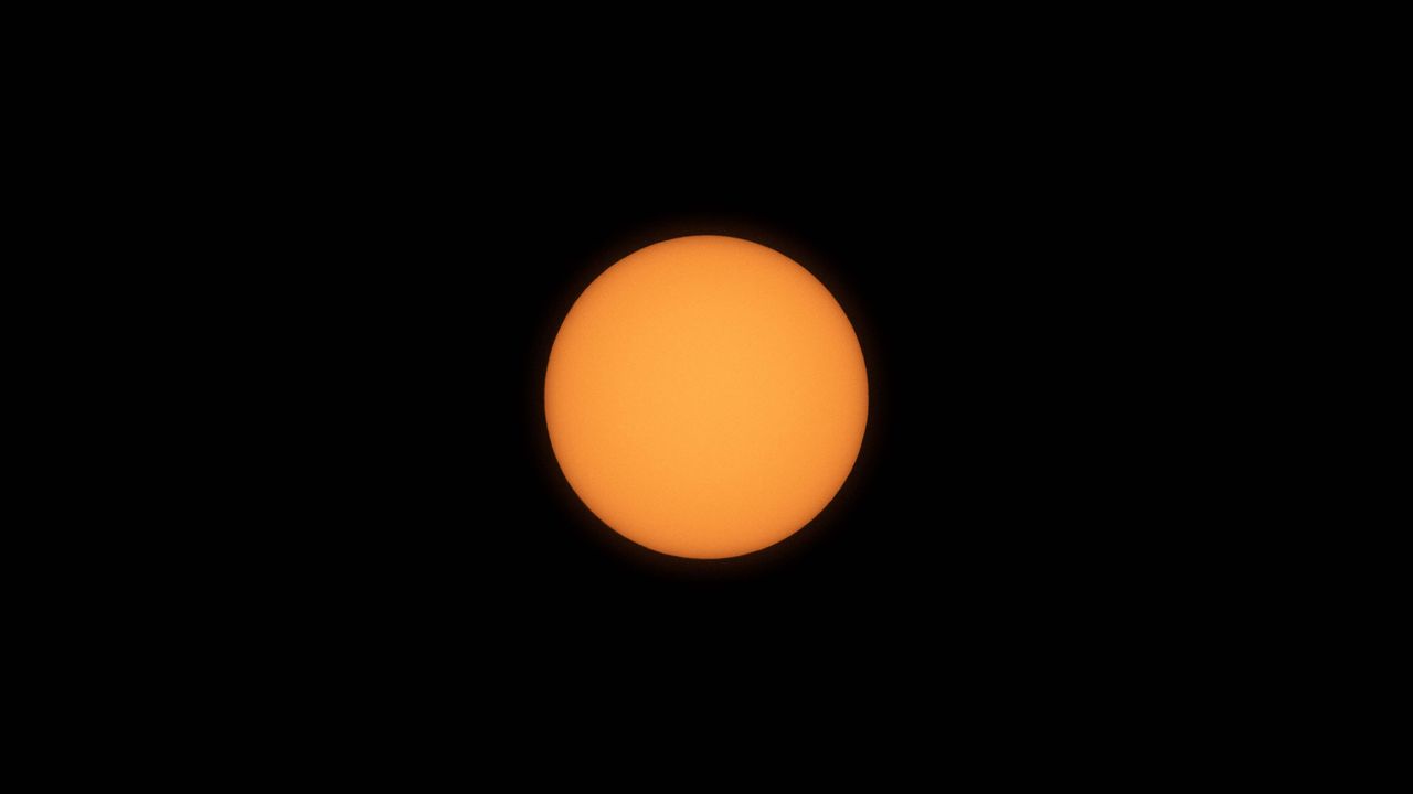 Photo of the sun at 600mm focal length.
