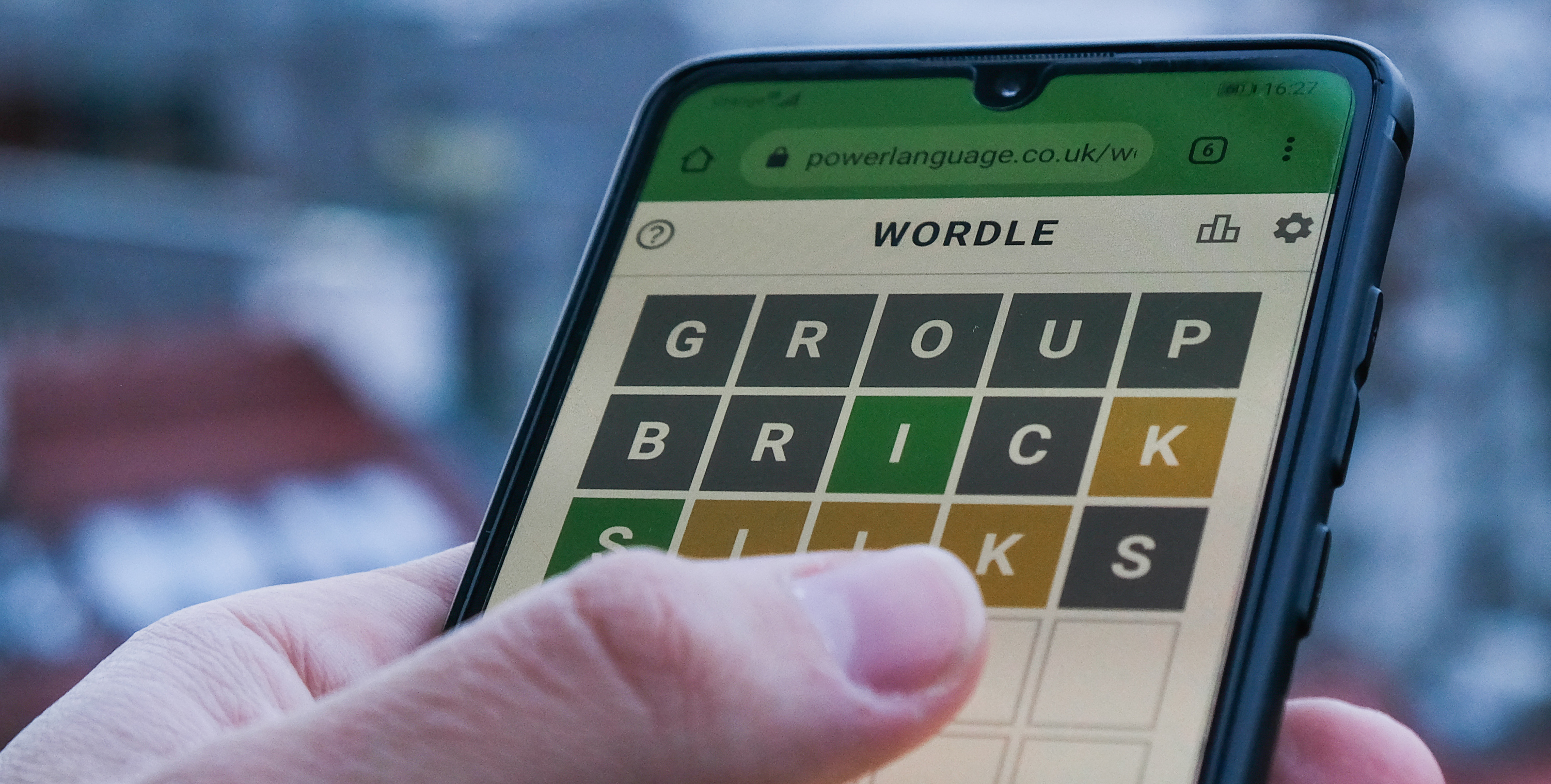 Browser games - Wordle - A word game being played on a phone