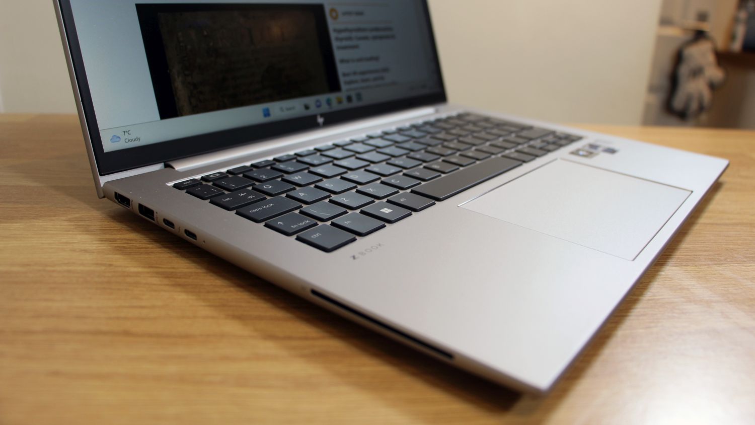 Hp Zbook Firefly G Review All Day Power At A High Price Crumpe