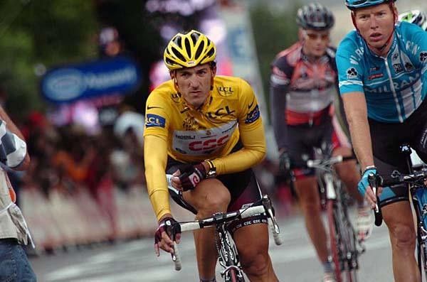 Fabian Cancellara makes a face that sums up his day. He'll hope that his wrist is not badly affected.
