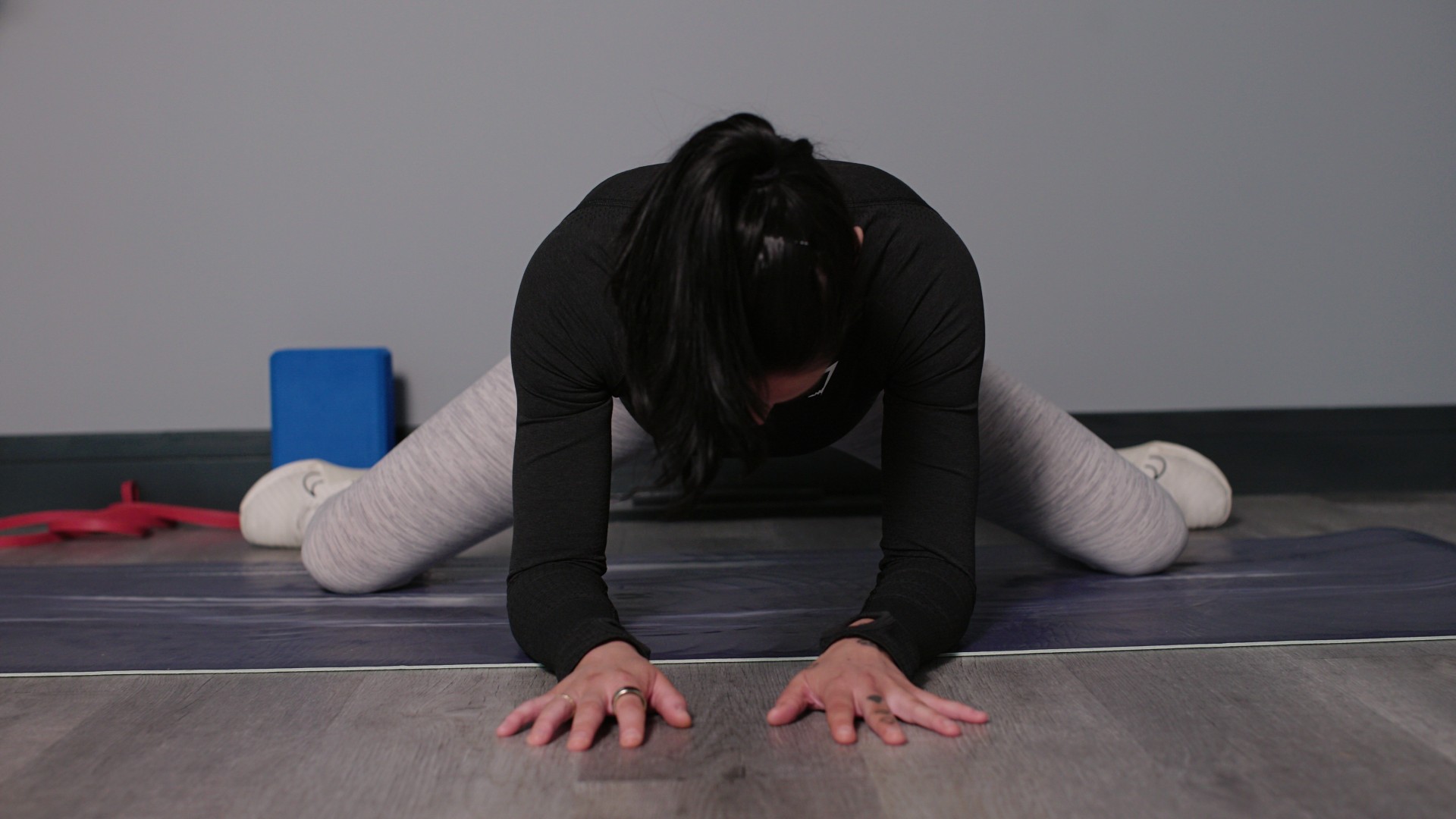 Sam showing head on the frog pose