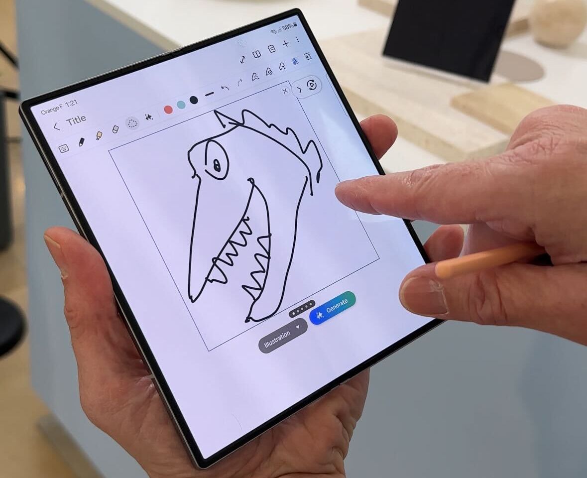 Samsung Galaxy Z Fold 6 HANDS ON
