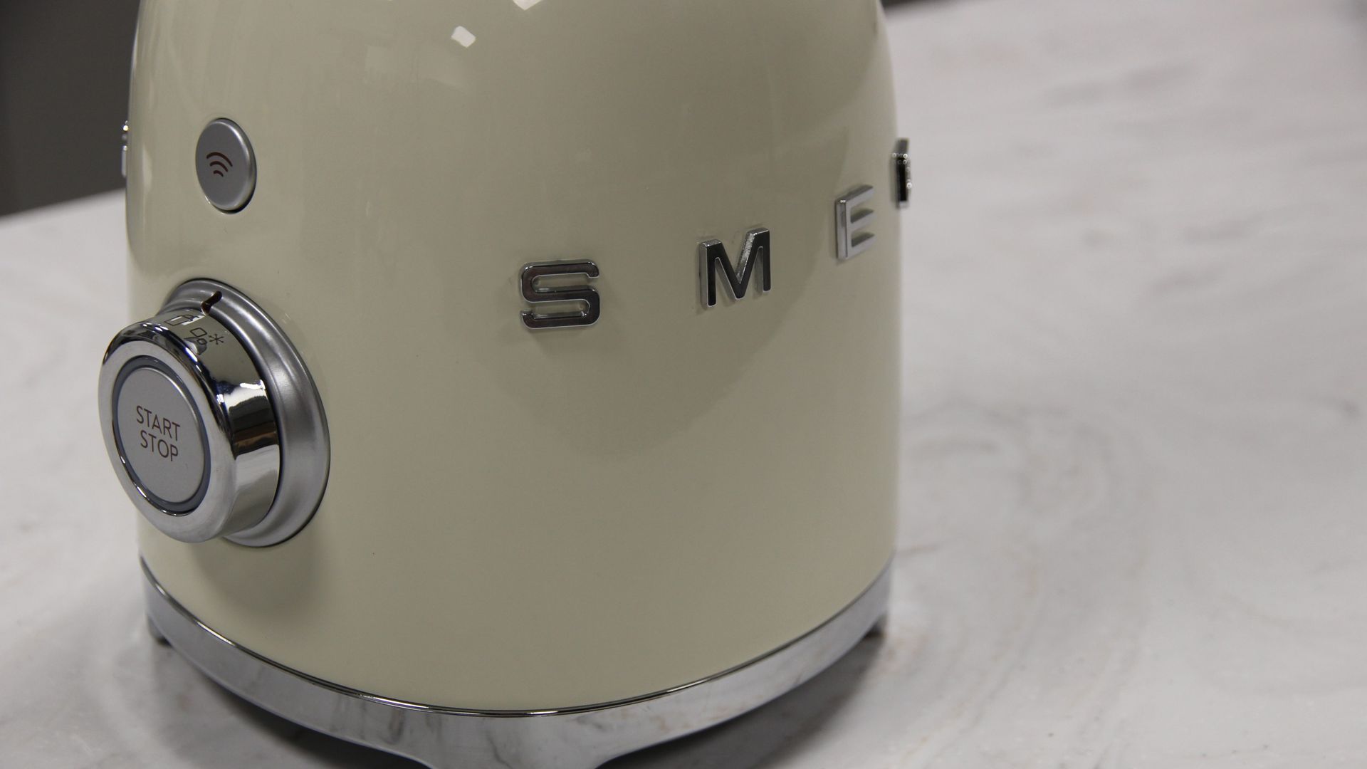 Smeg blender