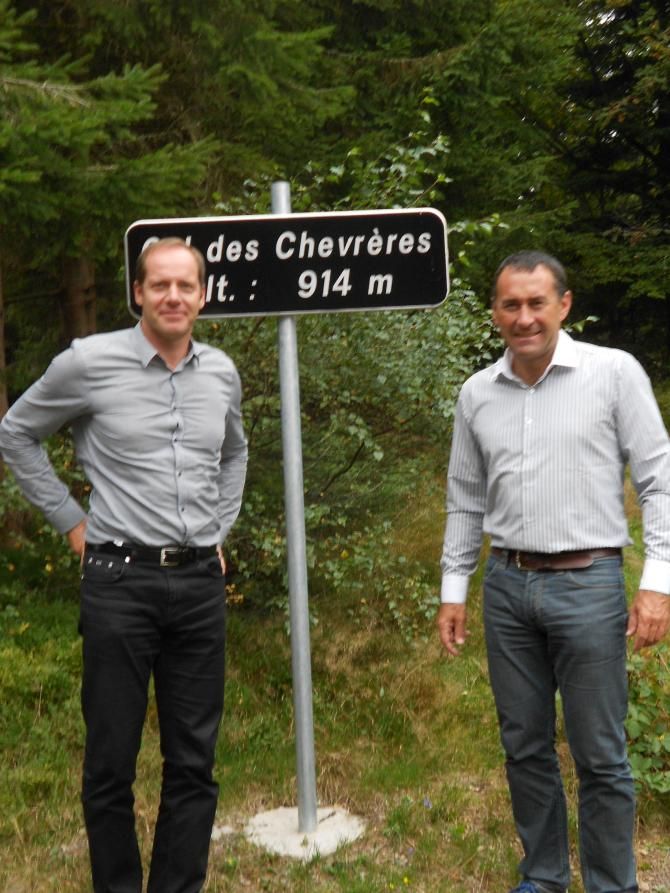 Christian Prudhomme and Thierry Gouvenou hope that col des Chevr&egrave;res will prove mountain racing to be interesting under 1000m of altitude