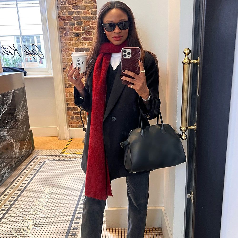 How to wear a blazer and jeans