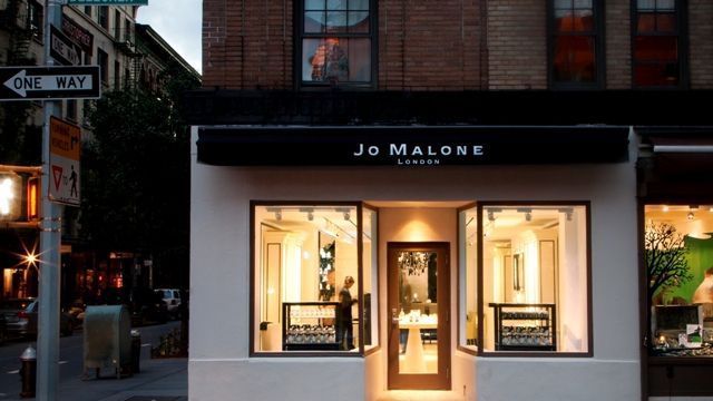 Lighting, Facade, Fixture, Door, Signage, Display window, Retail,
