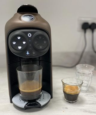 How to make the perfect Cappuccino with Lavazza Desea Coffee Machine 