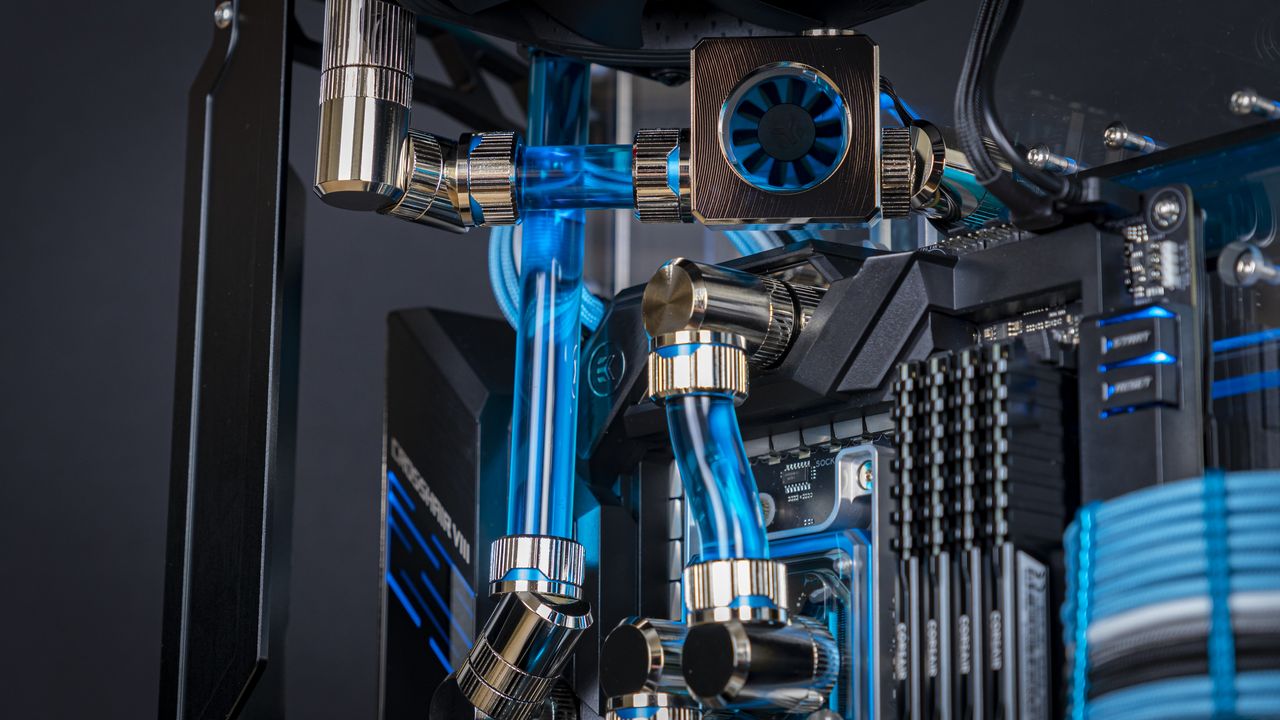 Blue Shift, Spectre III PC Build