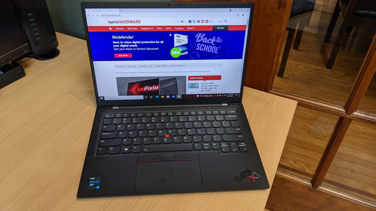 Lenovo ThinkPad X1 Carbon (Gen 9)
