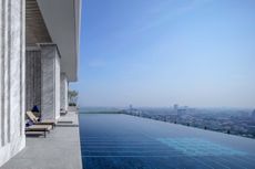 best hotel outdoor pools