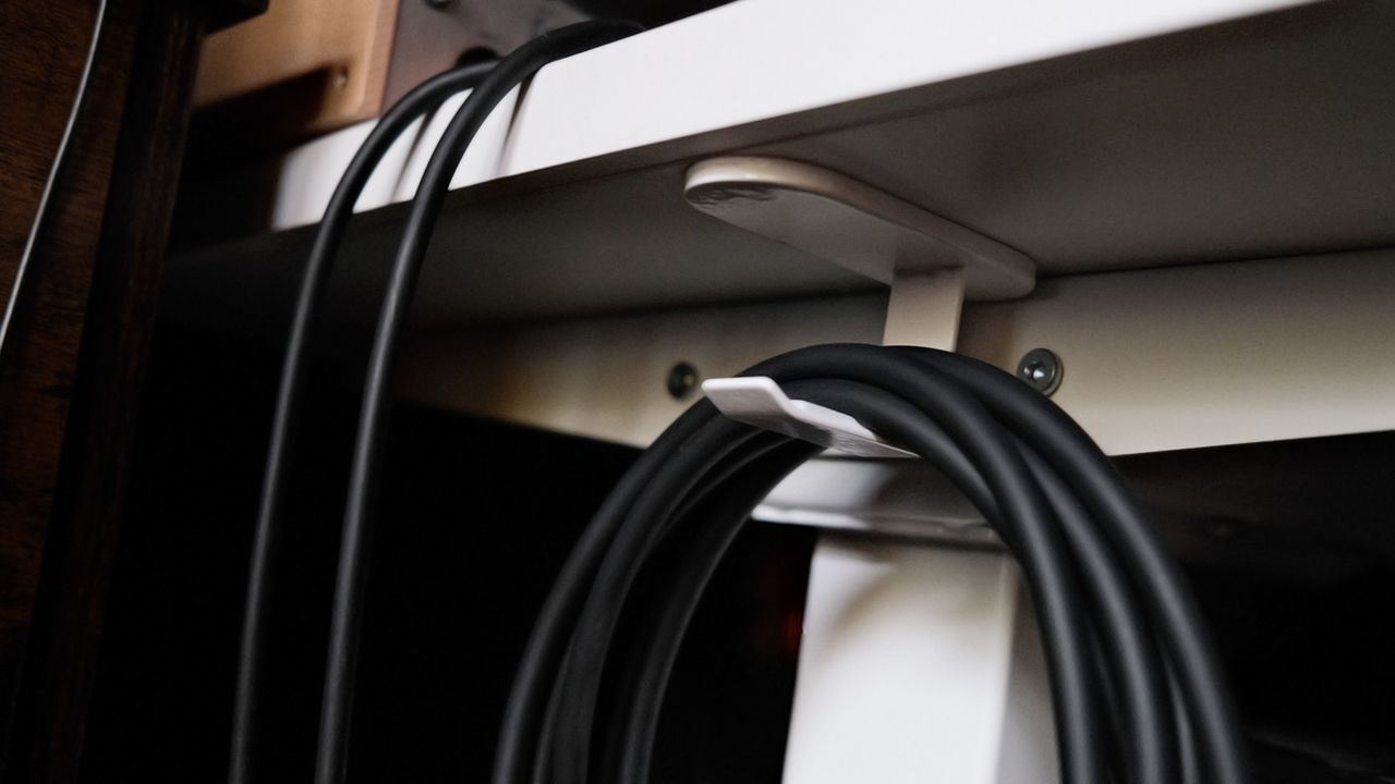 Boulies Magvida sit/stand desk