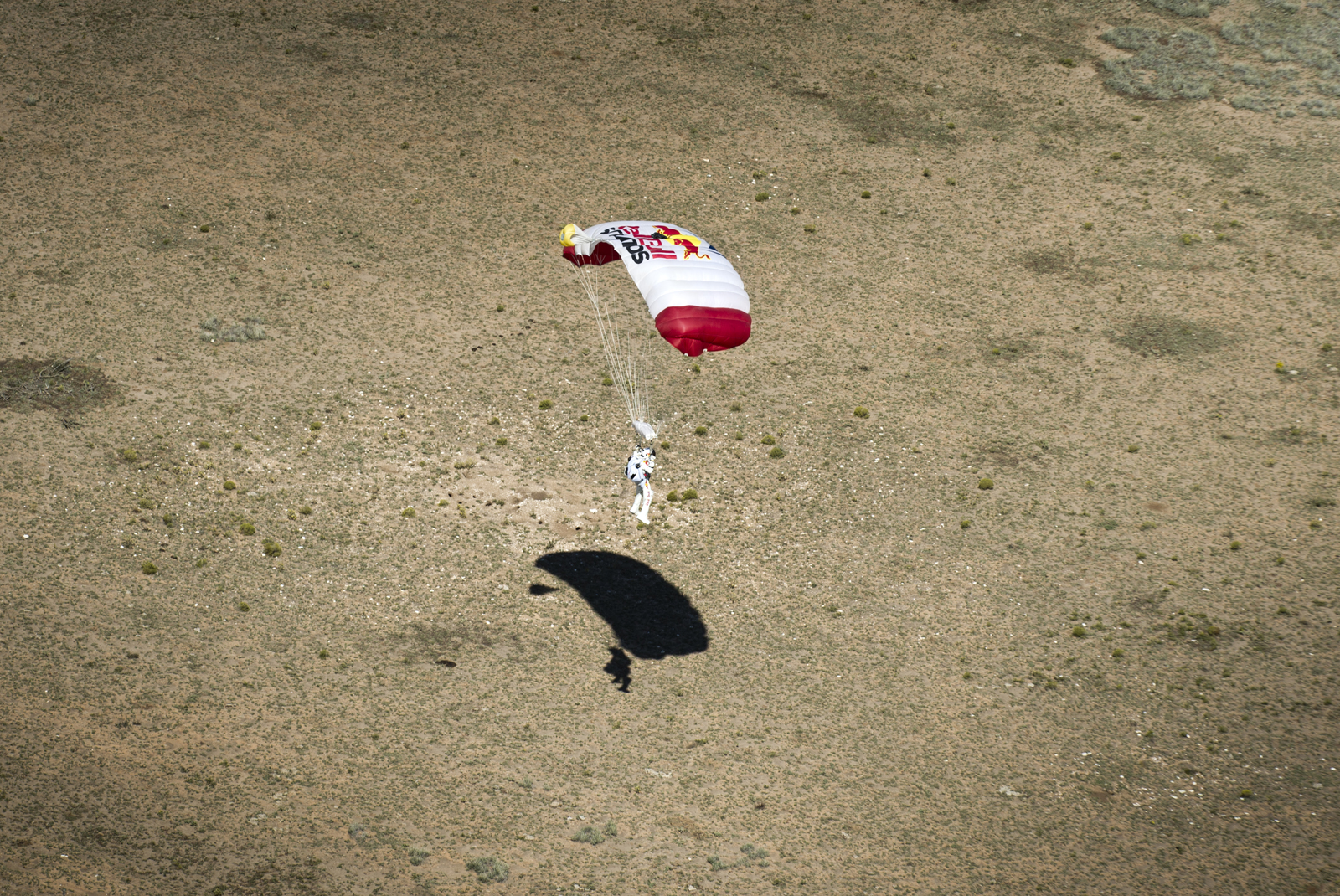 Photos: Daring Skydiver Makes Record 24-Mile Supersonic Jump | Space