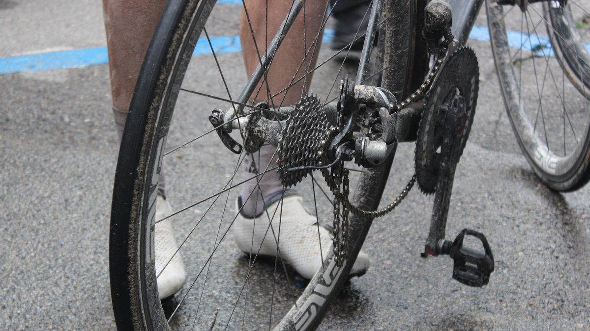Nathan Hass experienced a broken rear derailleur in the closing stages of the race