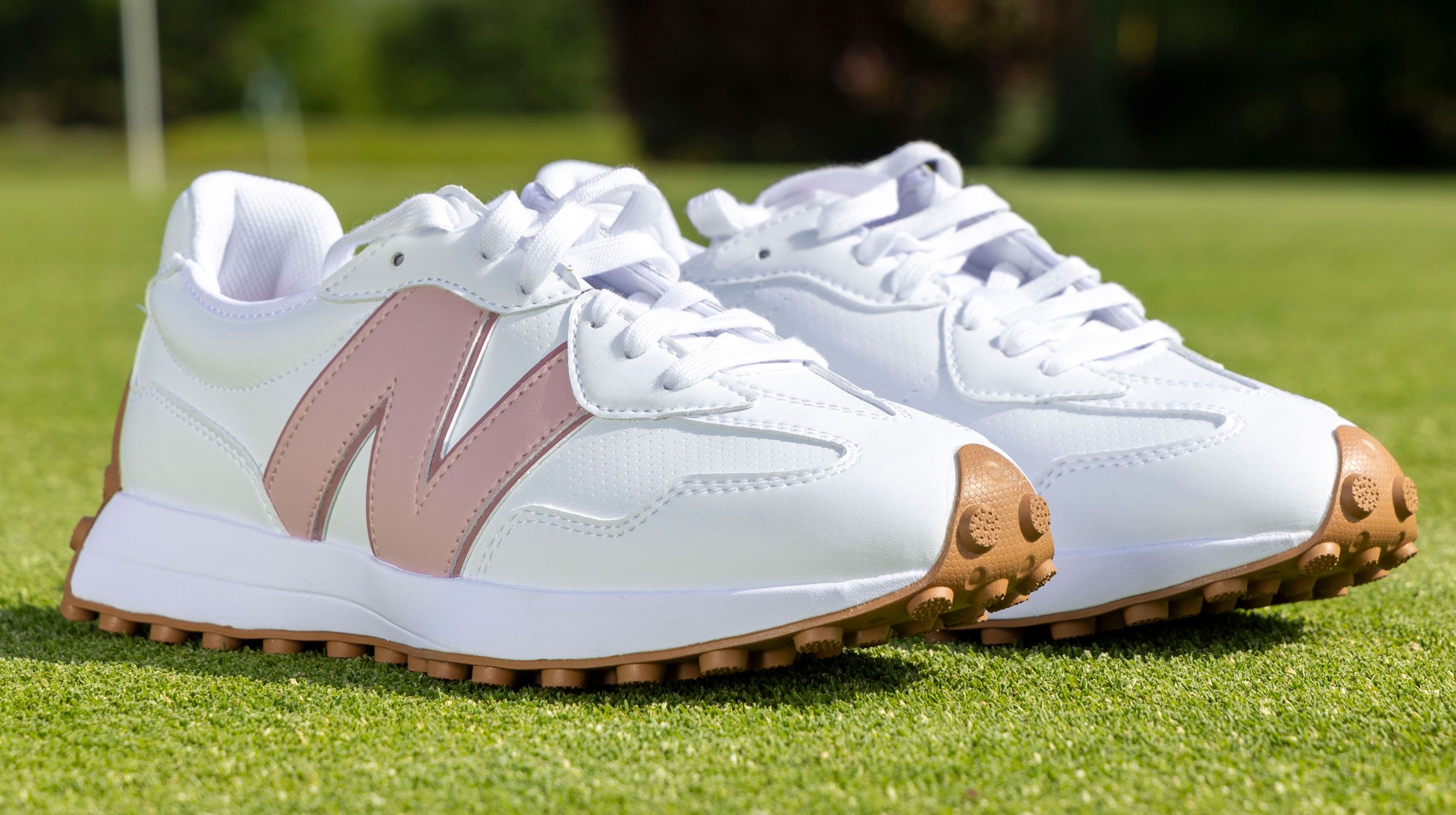 new balance golf ◆　エコファーベスト　未使用 ☆大人気☆大人OK! New Balance 327 Black/White (New Balance