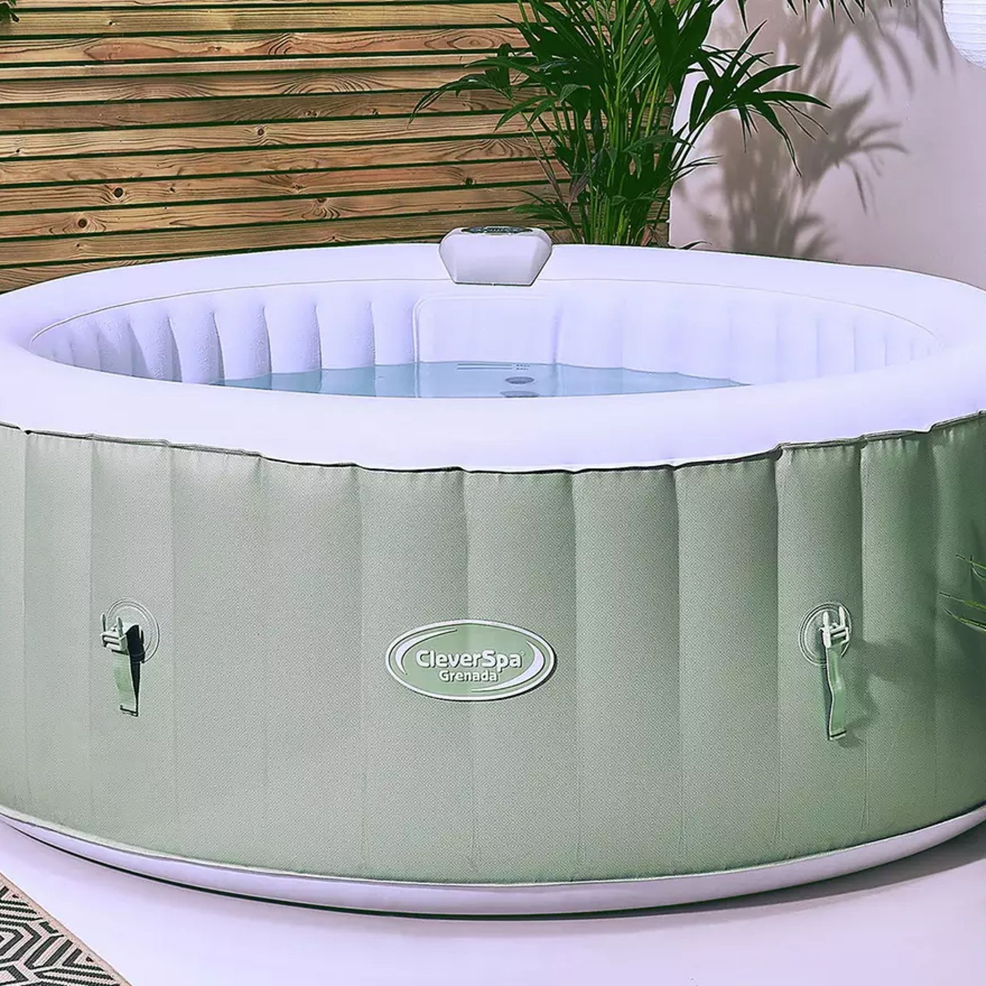 Argos is selling a CleverSpa 4 person hot tub for only £85 | Ideal Home