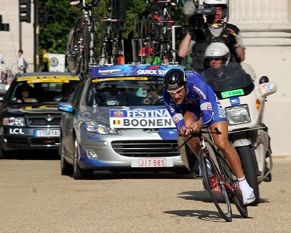 Tom Boonen stomping around the prologue