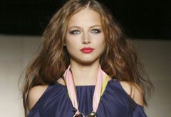 Marie Claire fashion news: Ruslana Korshunova