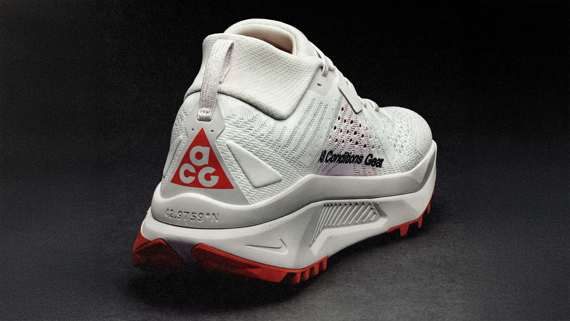 Nike ACG Zegama Trail Running Shoes