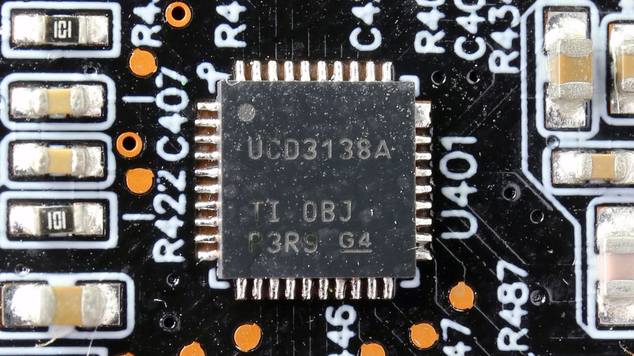 XPG Cybercore 1000