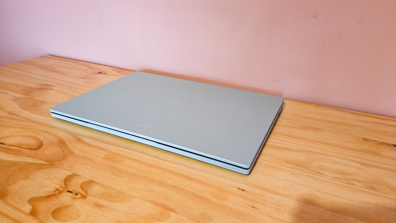 Acer Aspire Vero 16 - angle view of the closed laptop