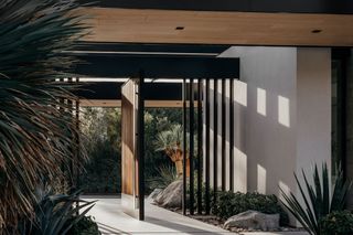 Gardens&Villas by Andrew McClure, single story desert home, palm trees, swimming pool