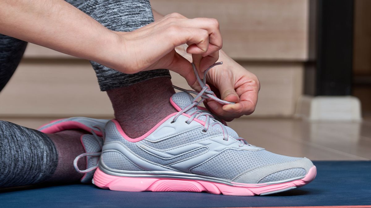 Can running shoes be used for walking? Live Science