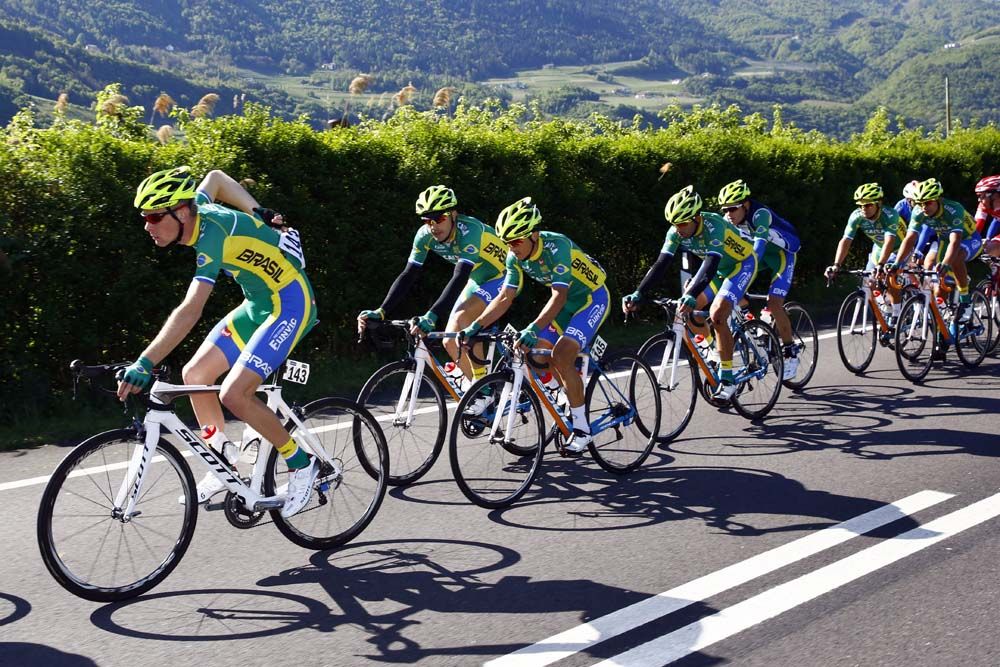 The Brazil national team is riding the Giro del Trentino