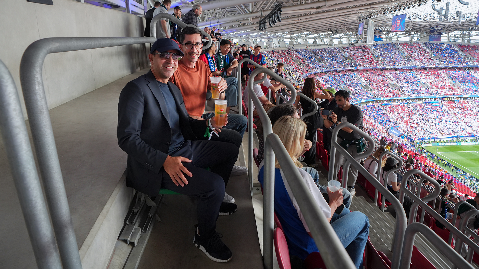 Heineken: Fans Have More Friends