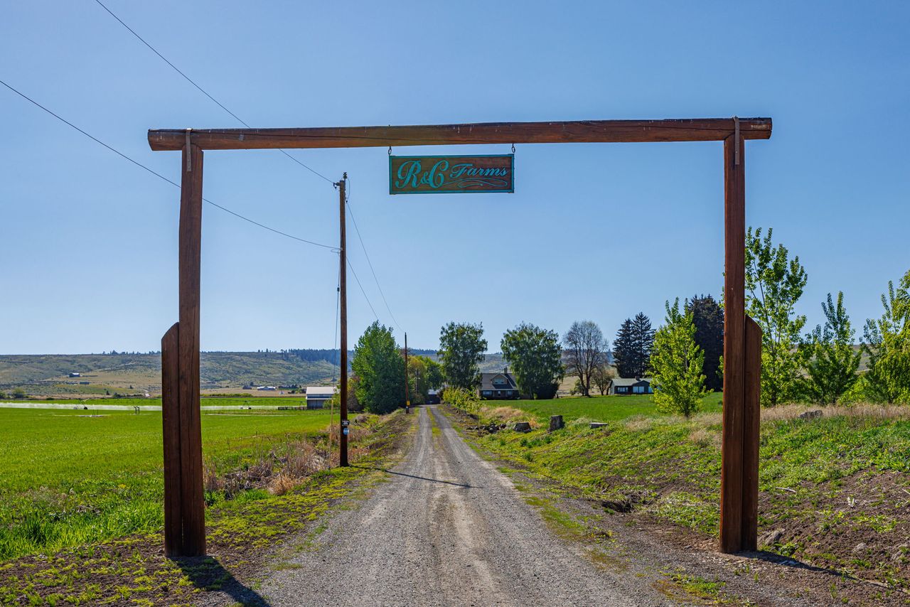 A home for sale in Washington.
