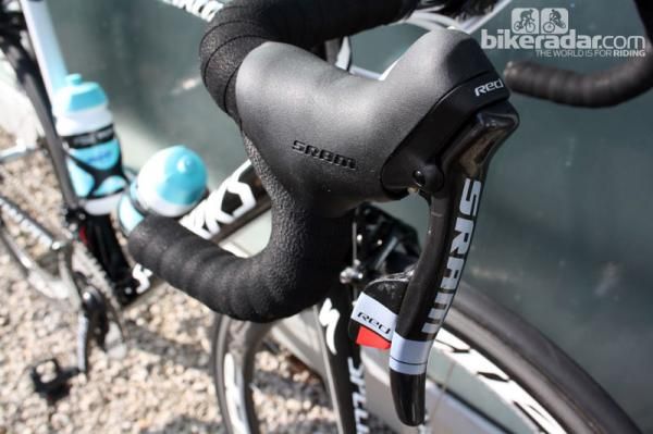 Tom Boonen (Omega Pharma-Quick Step) was using the previous SRAM Red levers just a few weeks ago but switched to Red 2012 just prior to Paris-Nice.