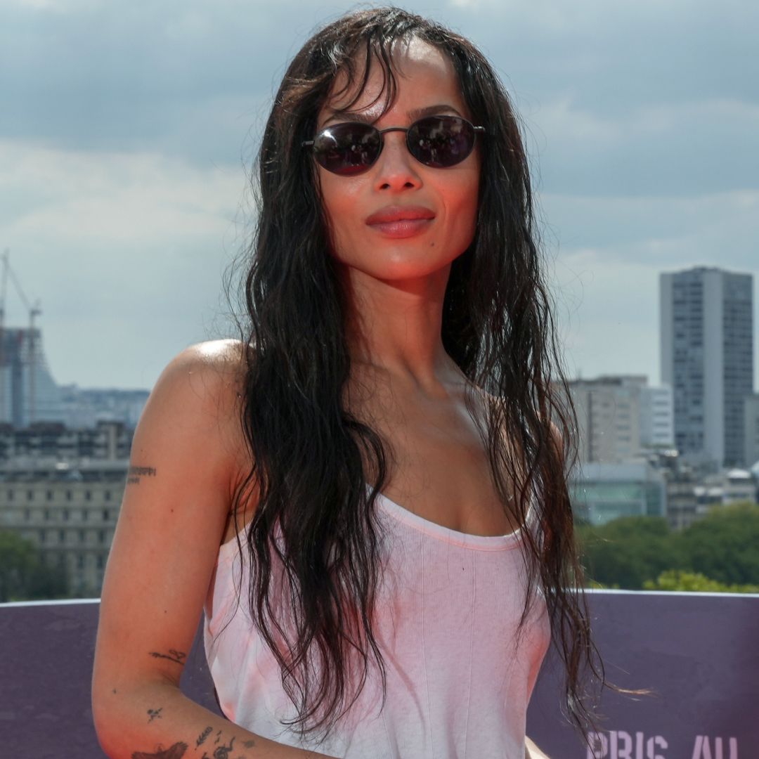 Zoë Kravitz joined Harry Styles in NYC wearing dark indigo jeans and a The Row leather bag