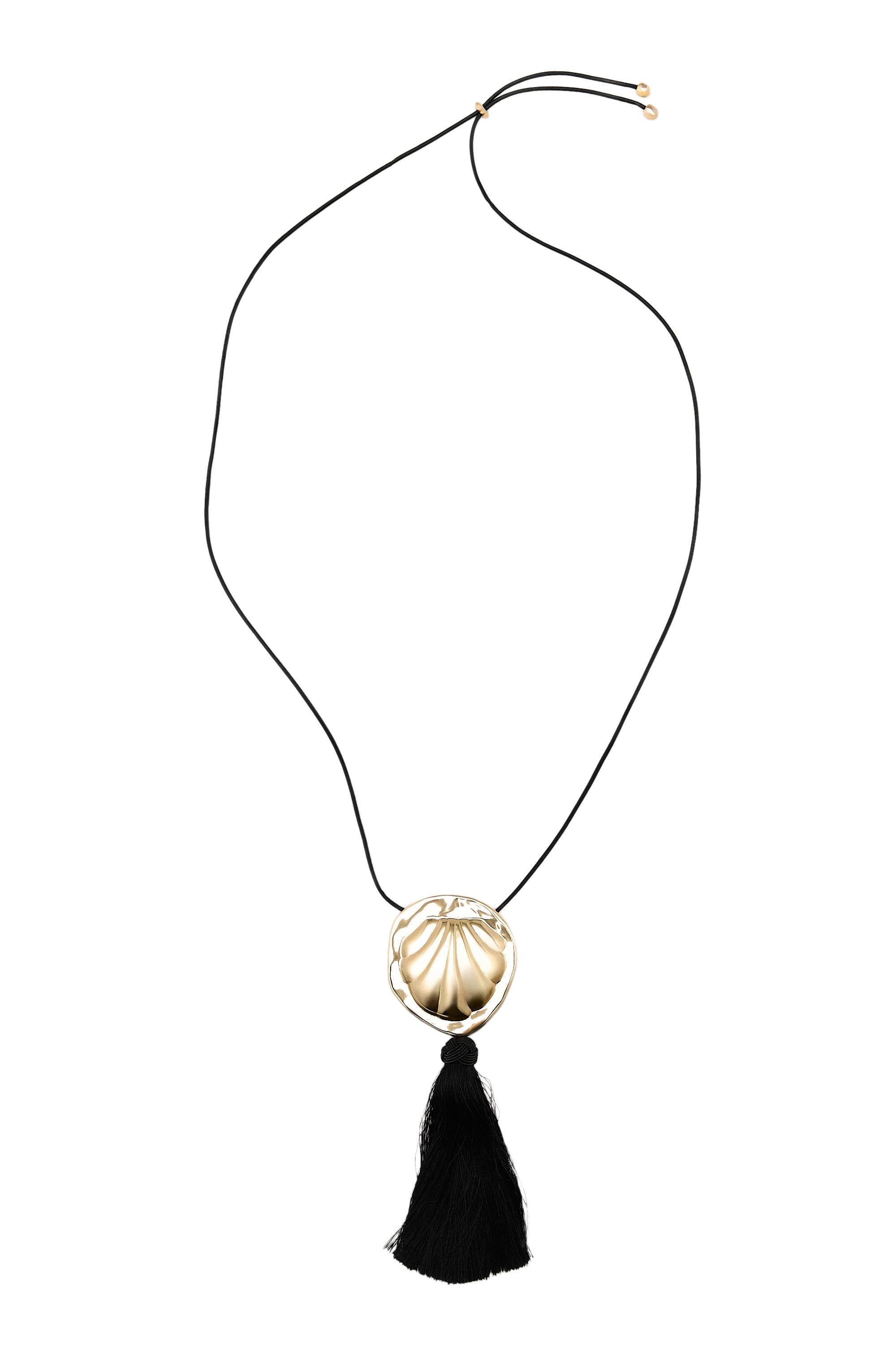 Massimo Dutti, Shell Pendant Necklace