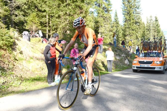 Samuel Sanchez Gonzalez (Euskaltel-Euskadi) lost nearly eight minutes