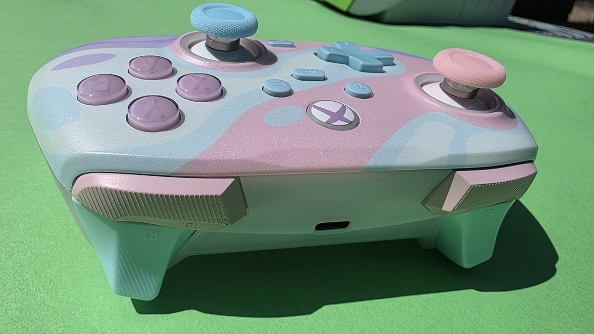 Pastel colored game controller
