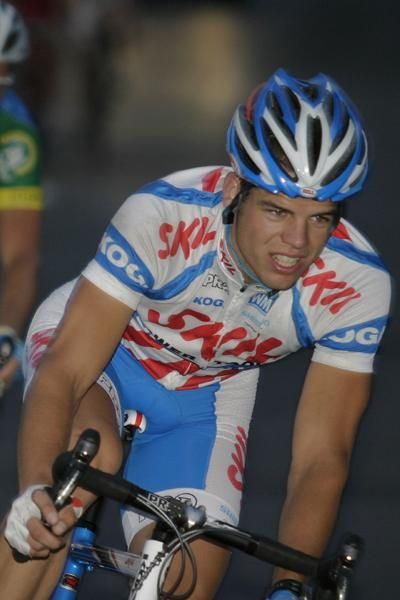 Tom Veelers feeling the pinch as he rides to ninth place.