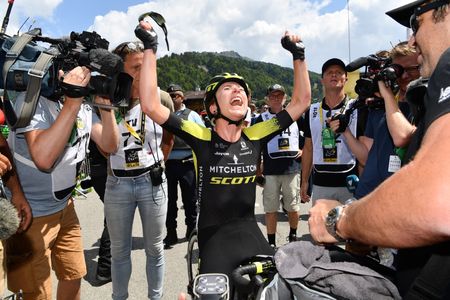 Annemiek van Vleuten ecstatic with her victory