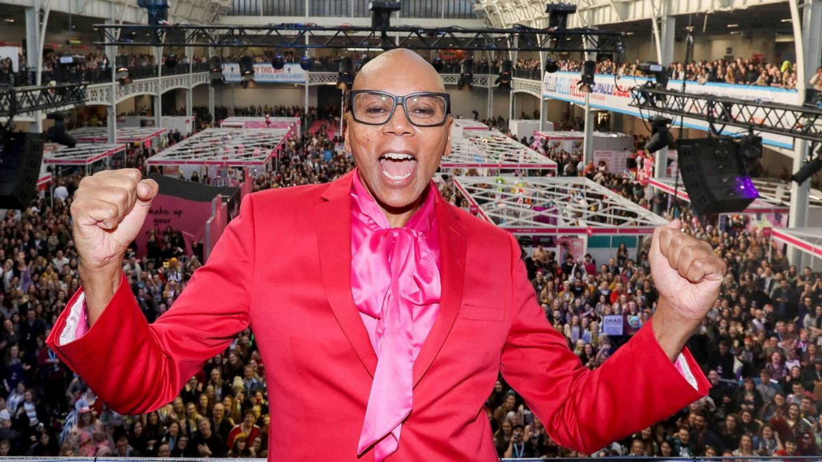 RuPaul’s entryway is a perfect example of maximalist design |